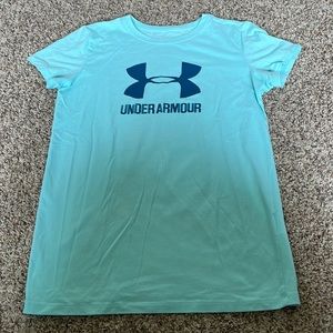 Women’s Under Armour shirt